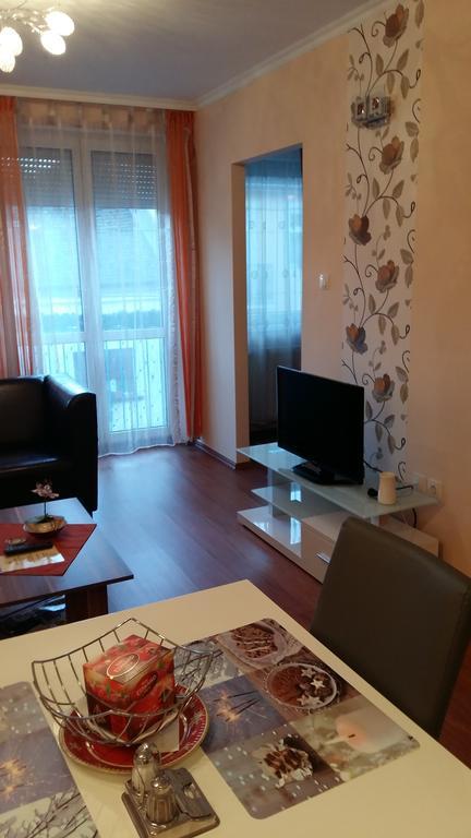Isabell Apartments Дьєр Екстер'єр фото